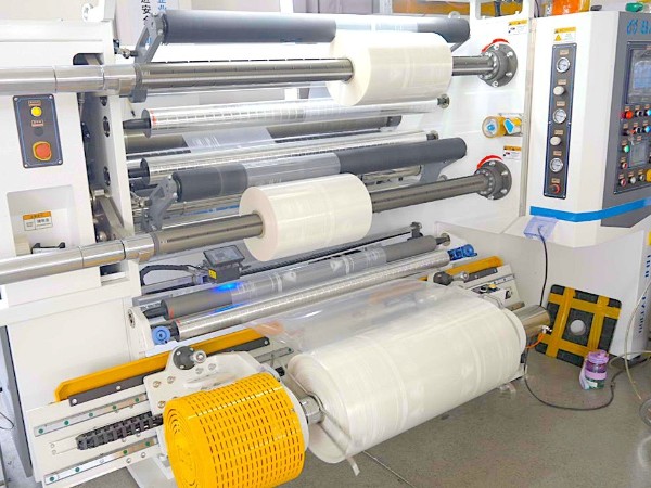 純宇環(huán)保-電腦分切機(jī)